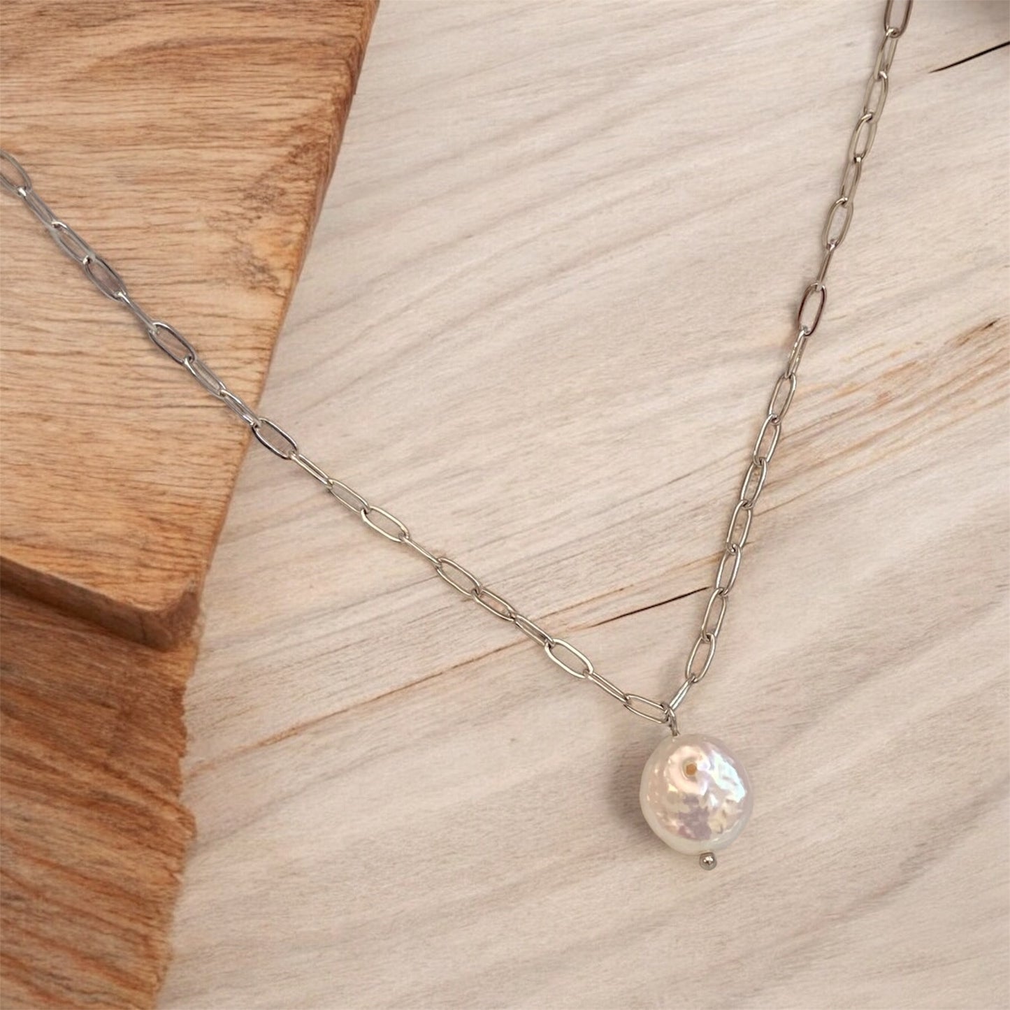 Pearl and Stainless Steel Minimal Necklace