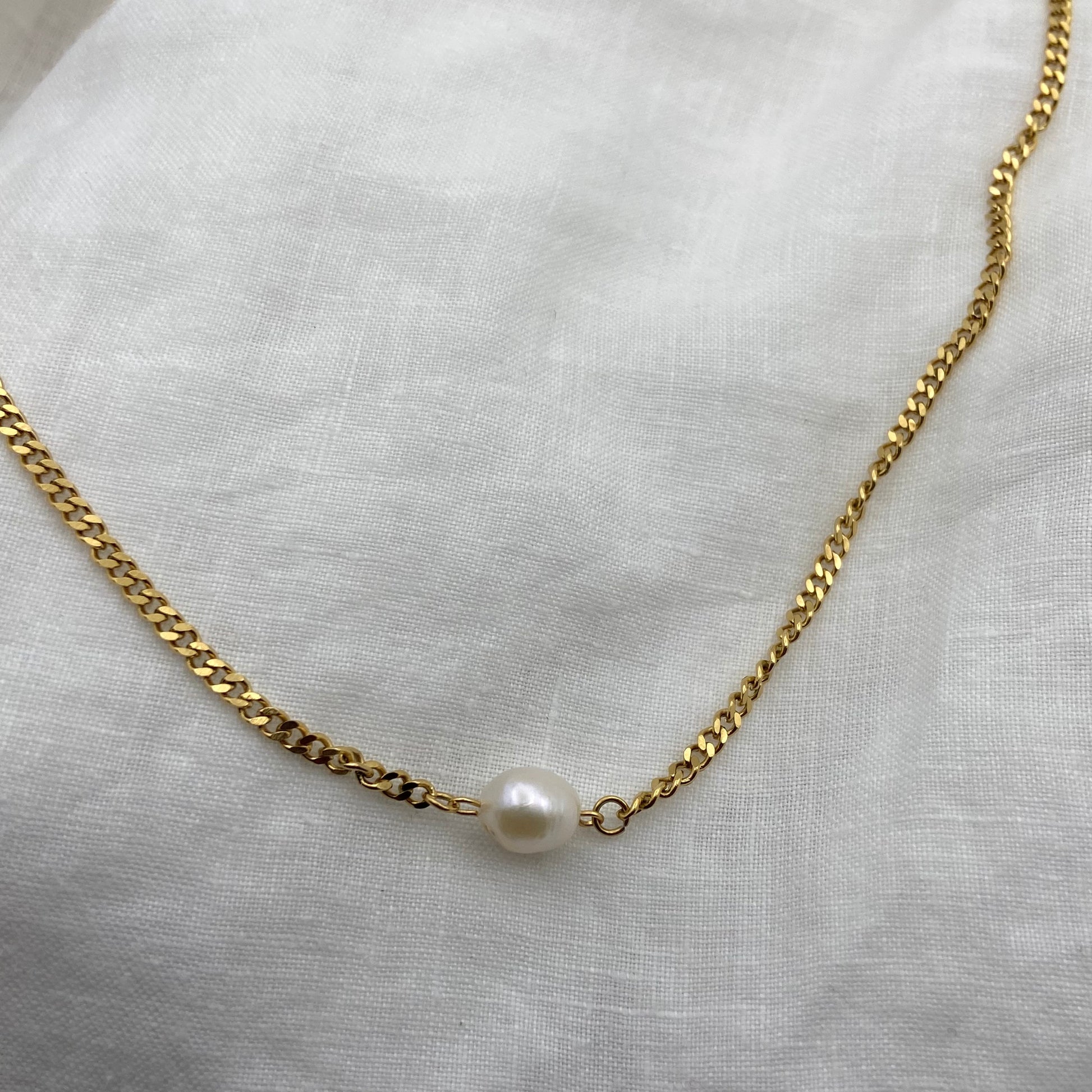 Freshwater Pearl with Gold Plated Steel Chain Necklace