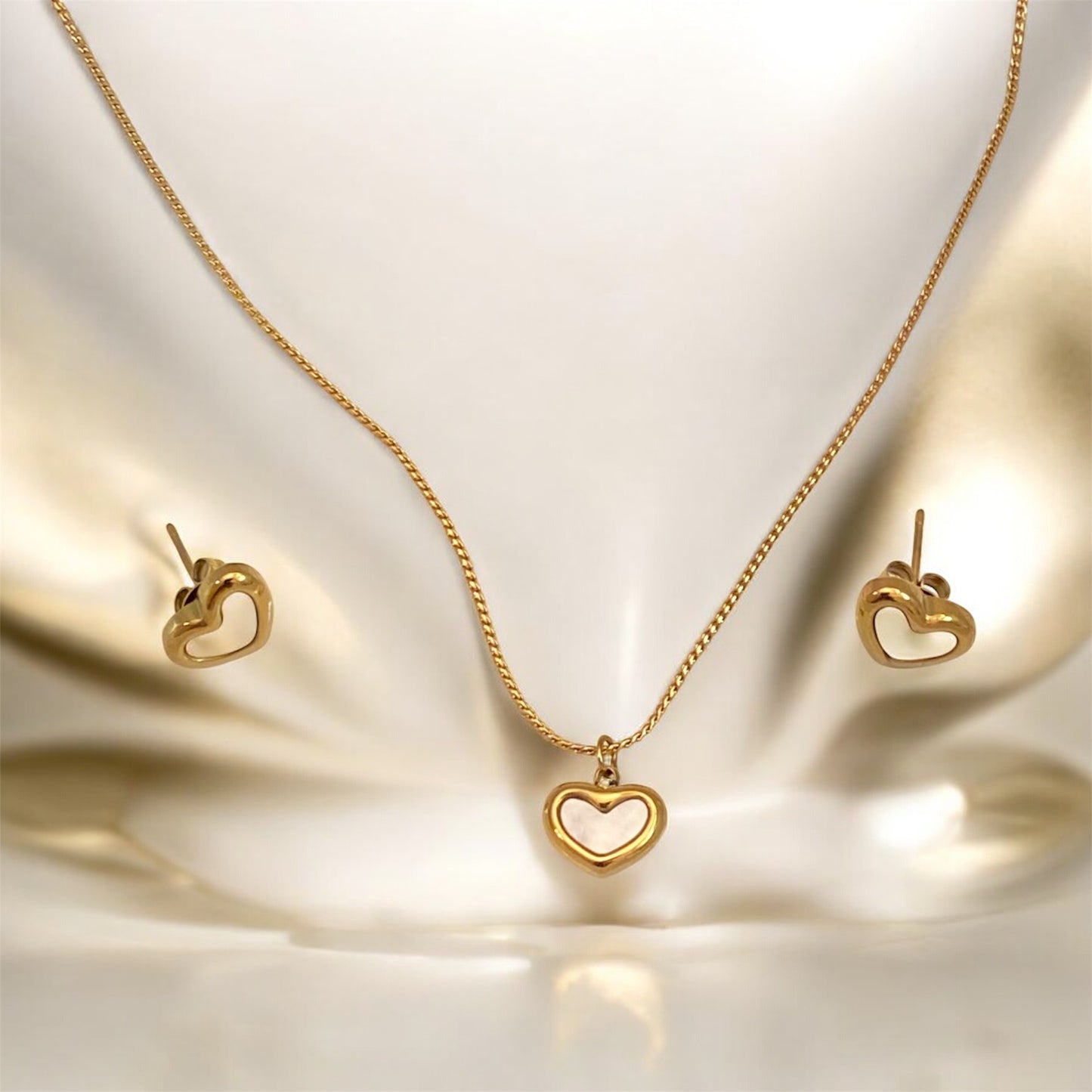 Minimal Heart Necklace & Earrings Set