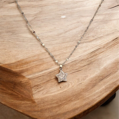 Minimal Star Necklace