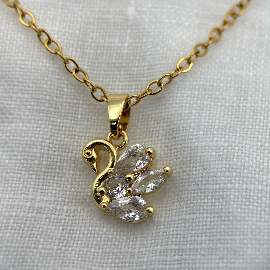 Cute Swan Necklace with Zircon