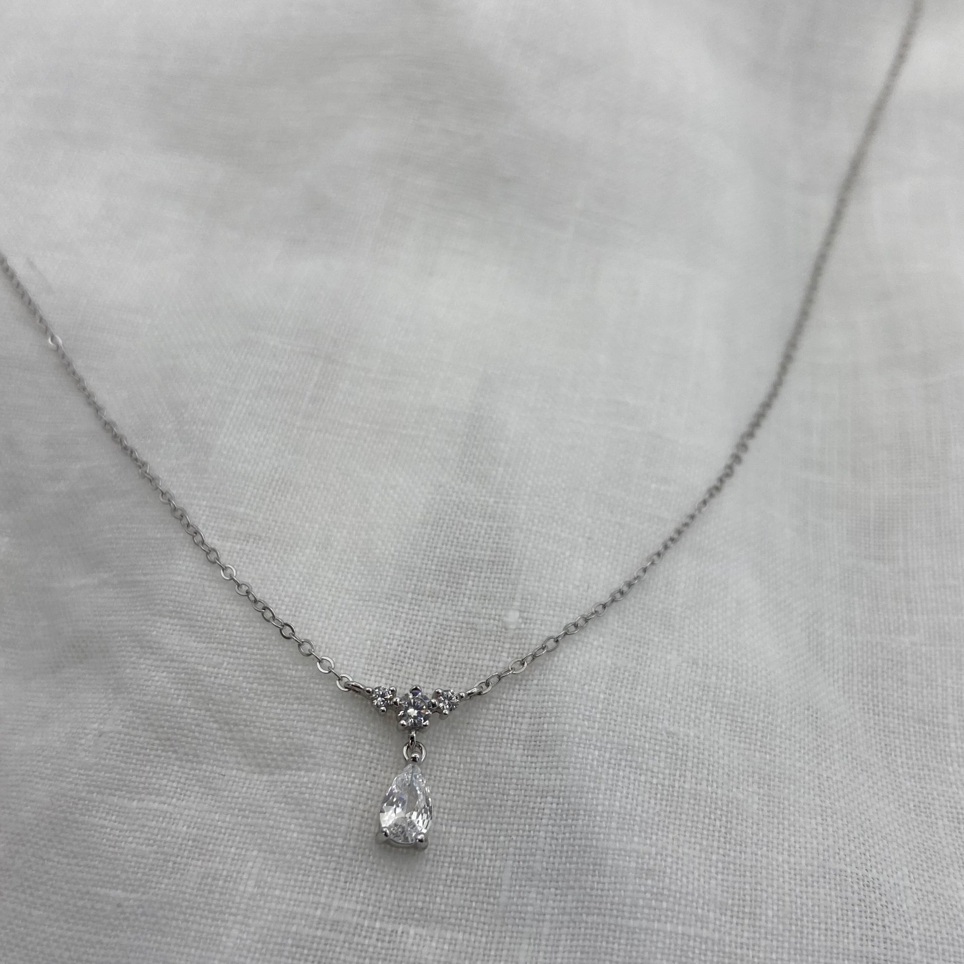 Water Droplet Zircon Necklace