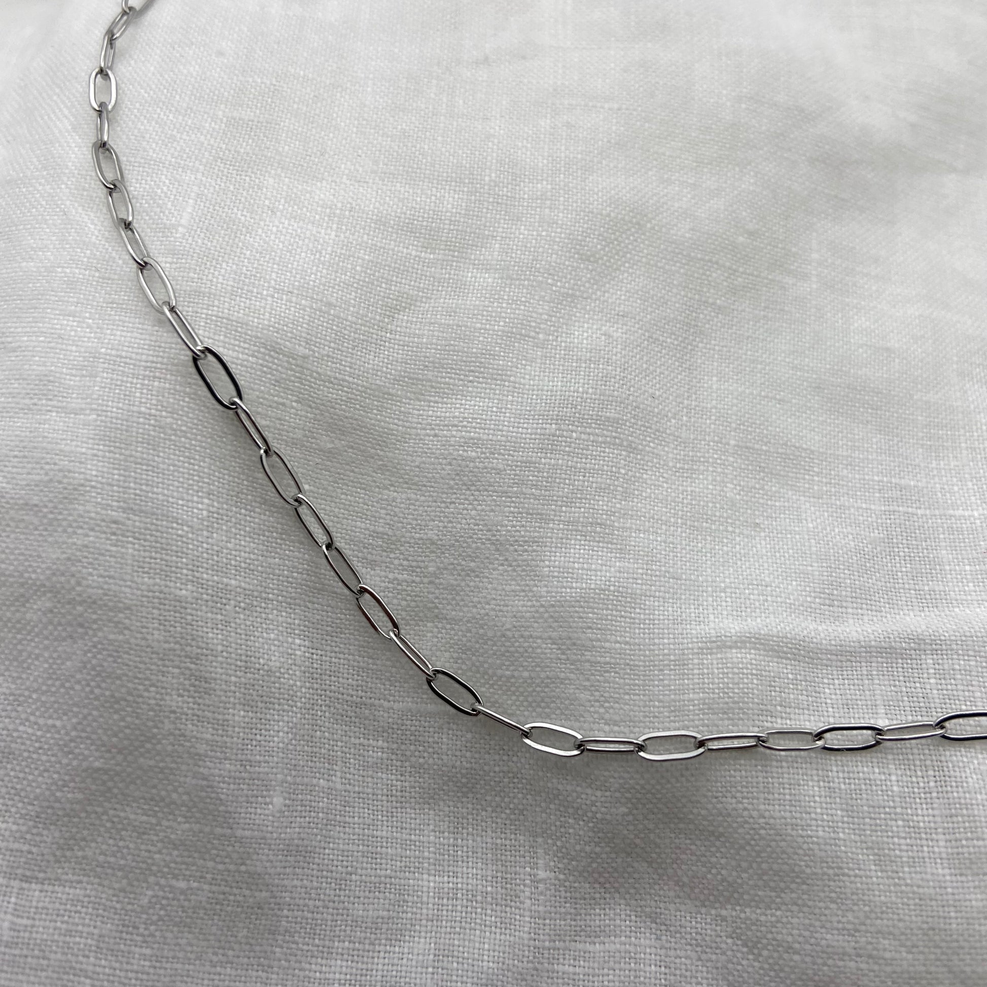Basic Chains (Silver, Gold)